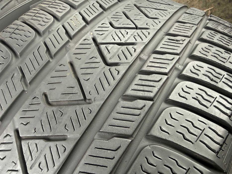 4x Anvelope iarna 305/35 r21 M+S - Pirelli Sotto Zero 3