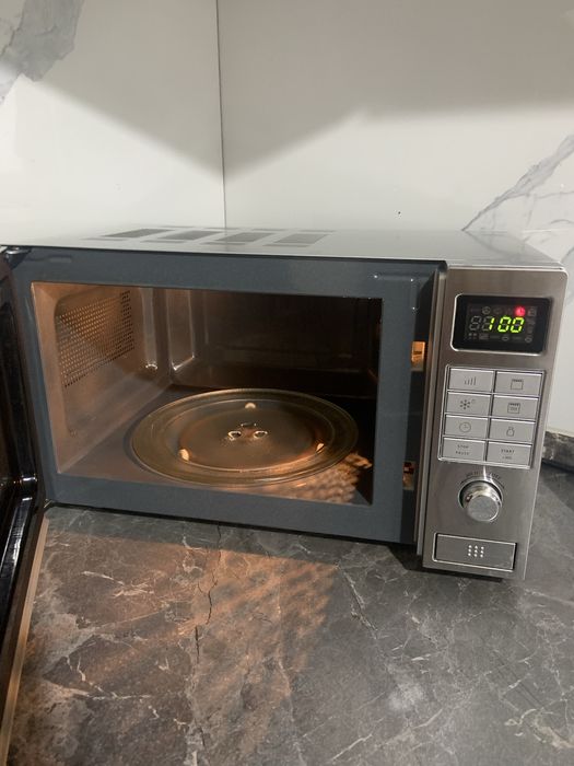 Продам микровалновку