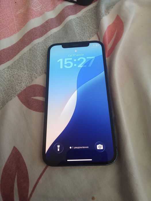 Продам айфон 12 айфон