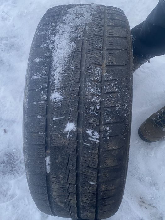 Покрышка с титанка R16