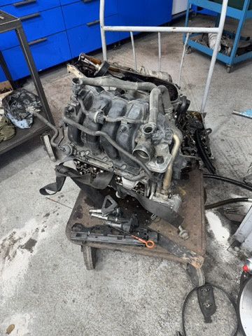 Двигател за туаран 16 бензин фси