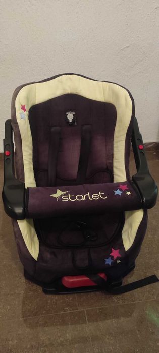 *ПОДАРЯВАМ*Детско столче за автомобил