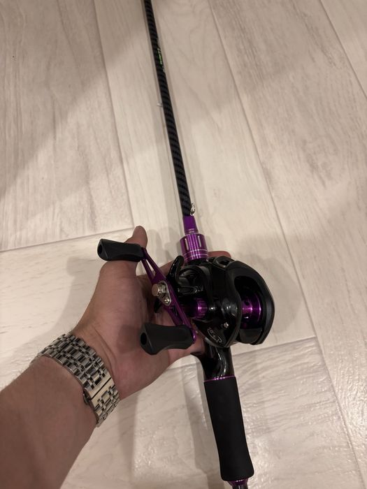 Кастинговый спиннинг [распродажа]