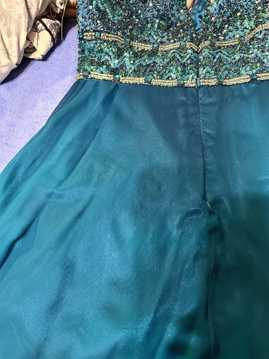 Продам красивое платье