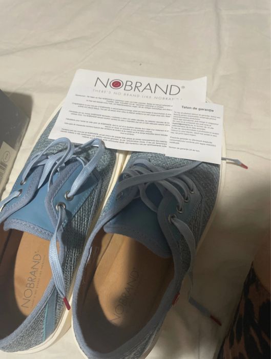 Sneakers No Brand, made in Portugal