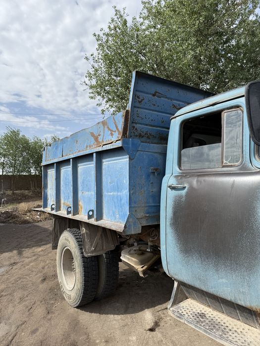 Зил  кузов сотилади