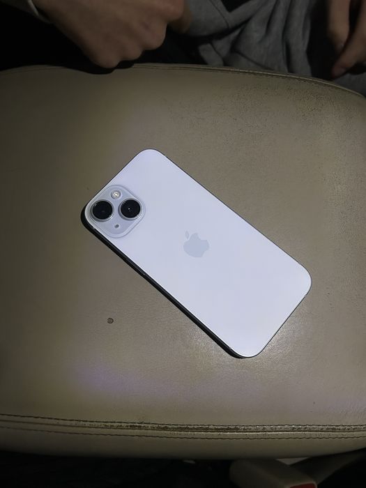 Iphone 15 гарантя 1 год
