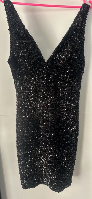 Рокля Dizi черна с пайети