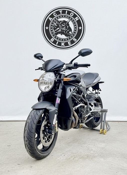 MV Agusta Brutale 920