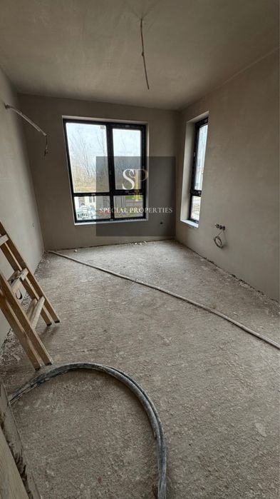 Двустаен апартамент с АКТ 14 до Гребна База !