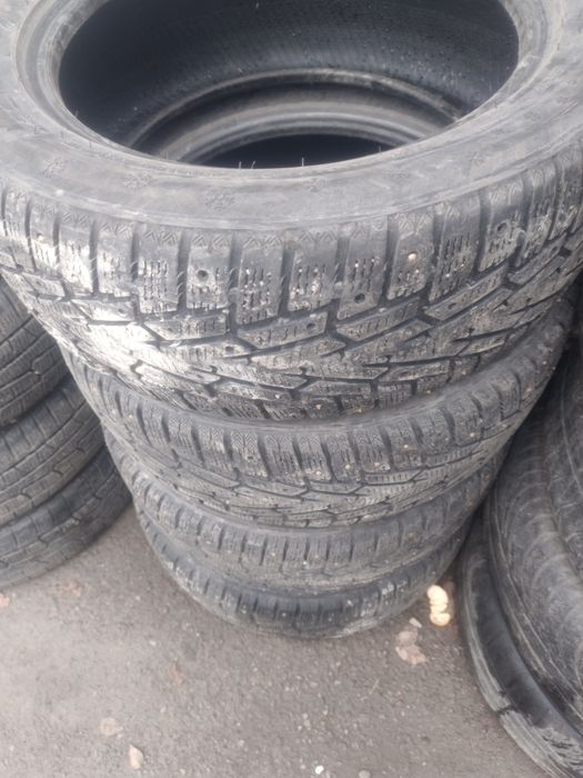 Срочно продам Шины на 17