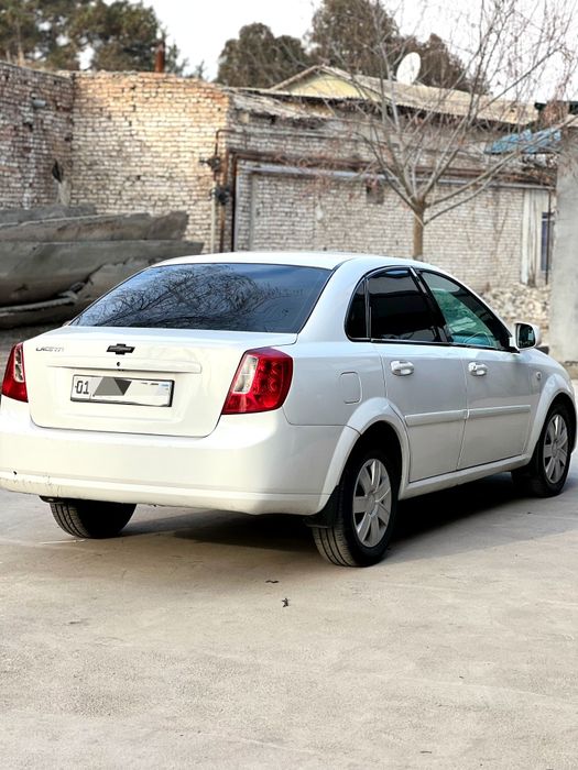 Gentra 1.5 3- позиция