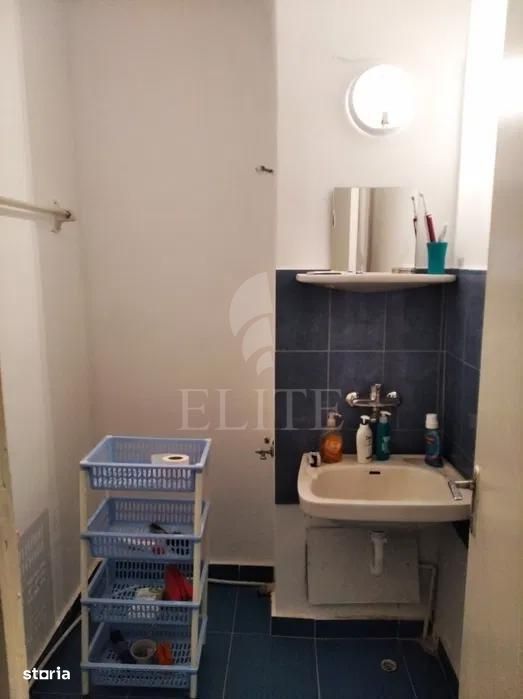 Apartament 4 camere în zona STRAZII SLATINA
