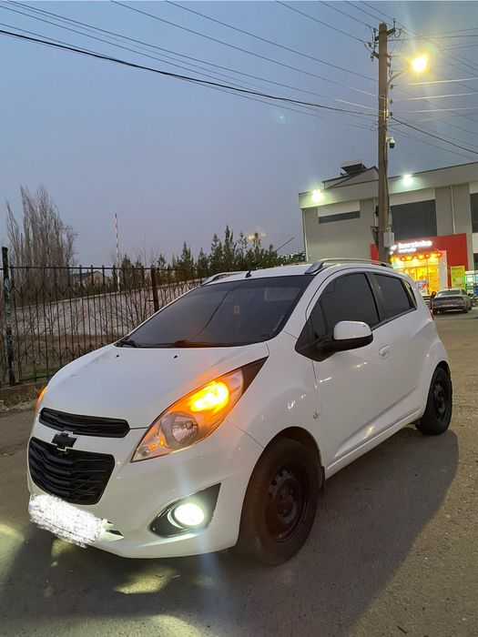 Spark sotiladi 2012 gaz bor