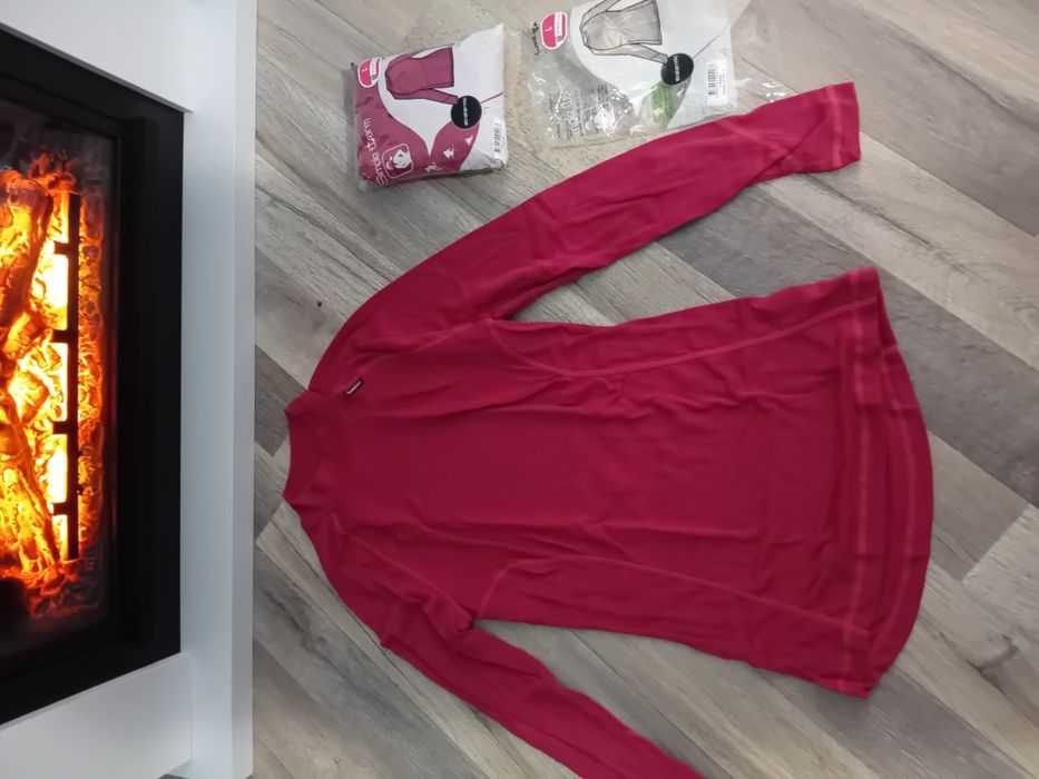 Vând pantaloni si malete de iarna stratermic - noi cu eticheta