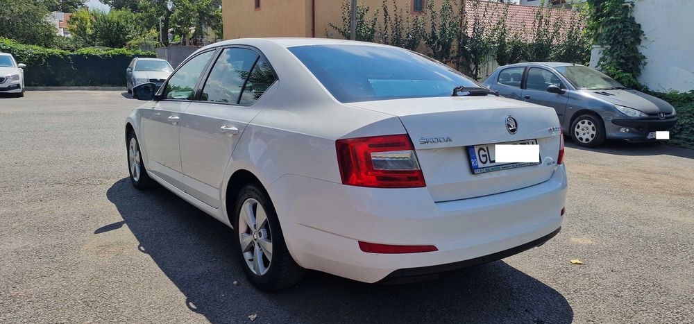 SKODA Octavia 2017 — imagine 4