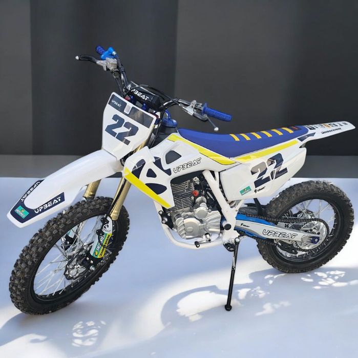 Кросов мотор “UpBeat TC 250cc cross” със стартер крос/ендуро Husqvarna Design