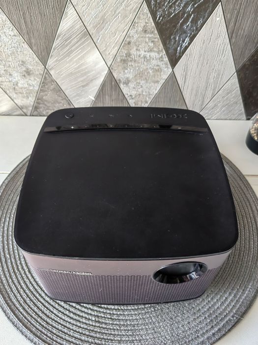 Videoproiector XGIMI H1 (XF10G) model pentru piața chineză
