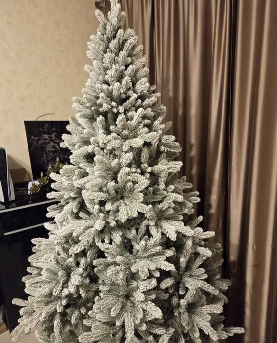 Елка гелевая со снегом