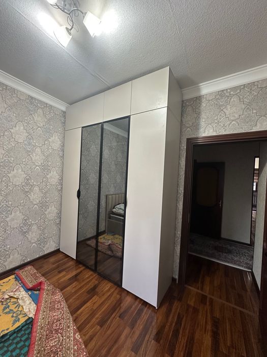 Шкаф для одежды потолочный