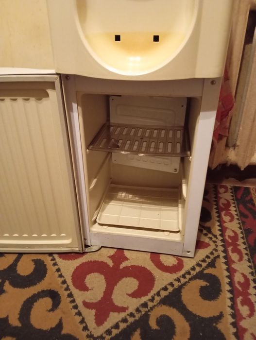 Продам кулер с холодильником