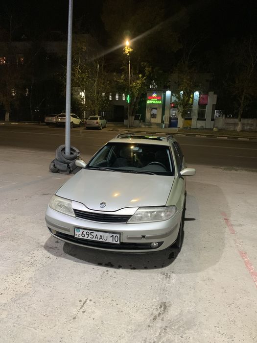 Рено лагуна 2 на полном ходу