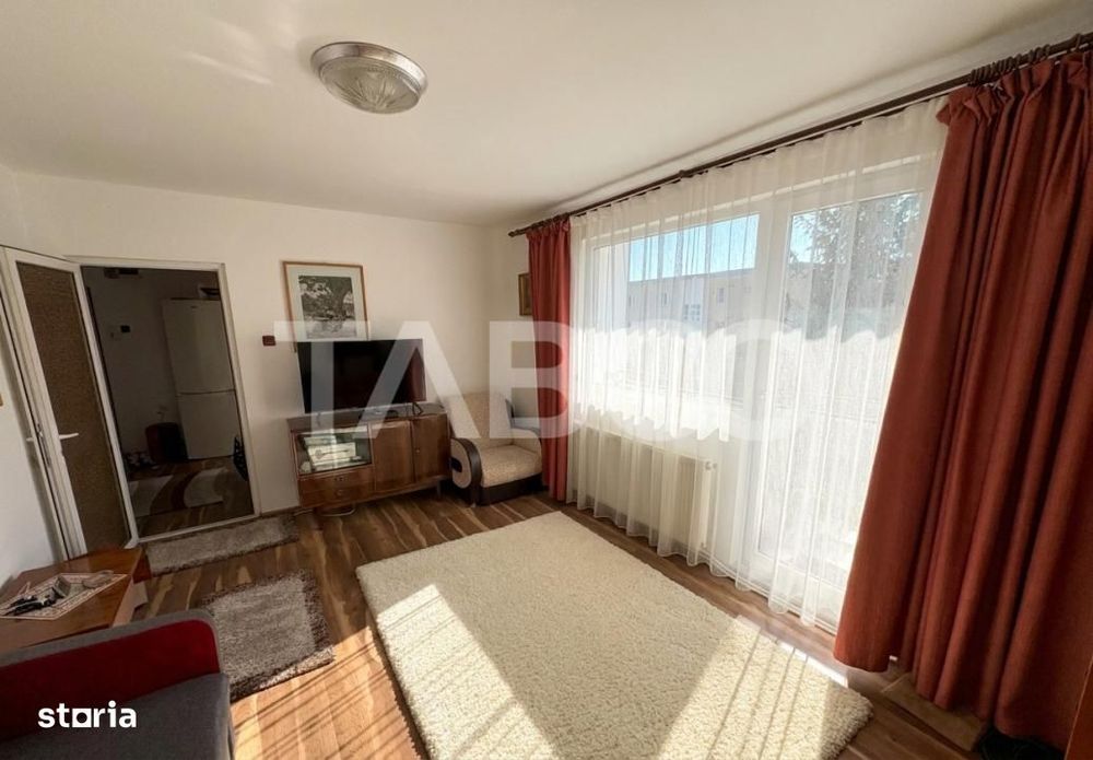 Apartament cu 3 camere de vanzare in Manastur zona Baza Sportiva — fotografia 1