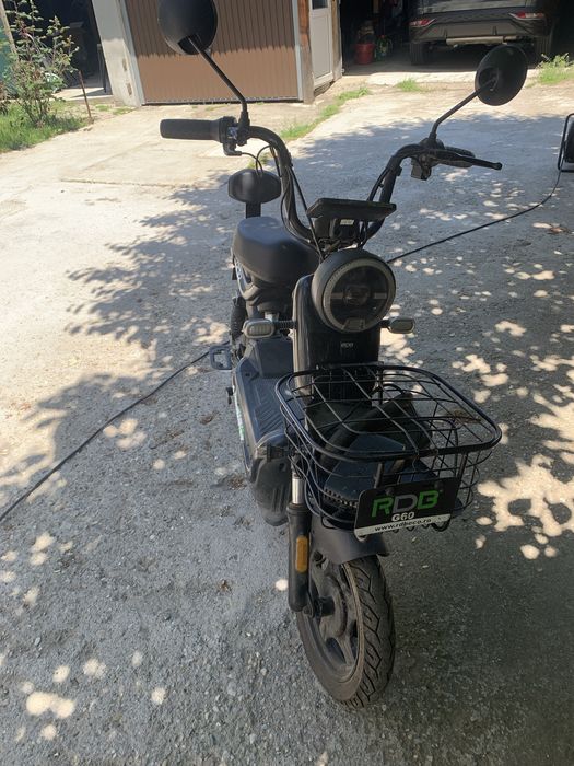 Motoscuter electric