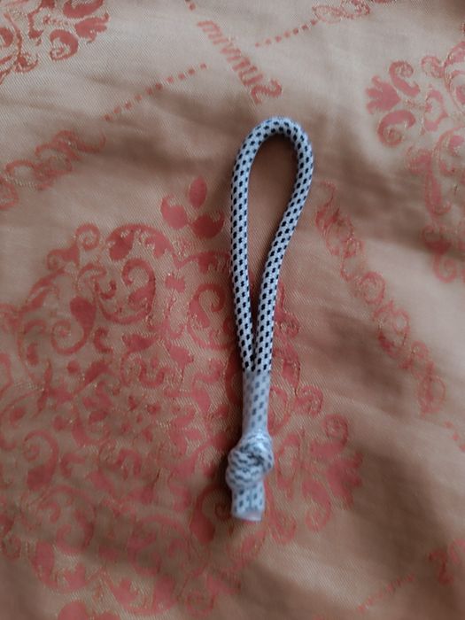 Зипперы там ещё сумка есть