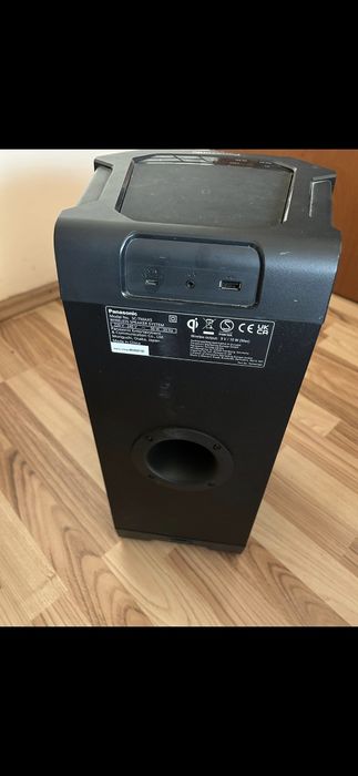 Vând boxa bluetooth