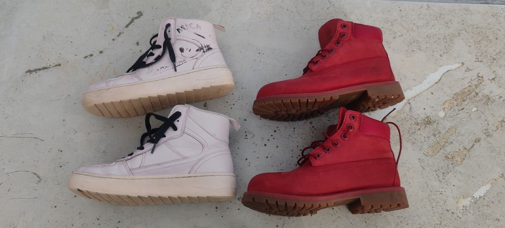 Ghete de firma  iarna zapada copii fete  marimea 34.5  - 35