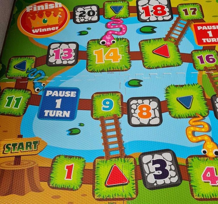 Пъзел - килим Ева