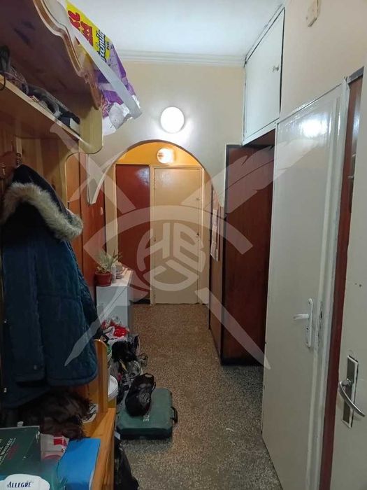 Двустаен апартамент в кв. Свобода № 98144