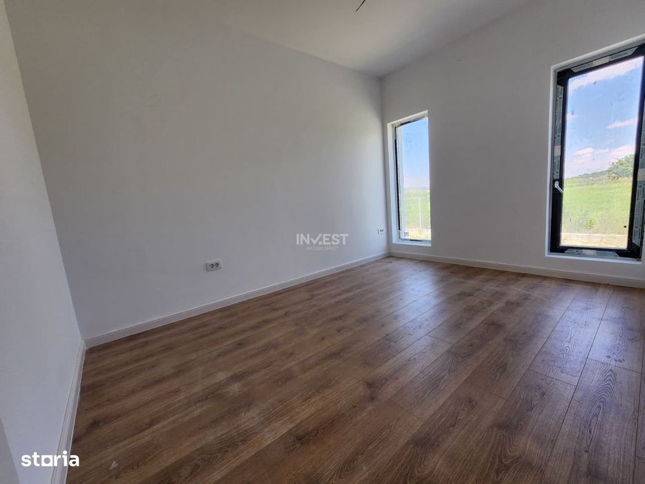 Casa Individuala, 4 Camere, 2 Bai, 700 Mp Teren , Mall Moldova