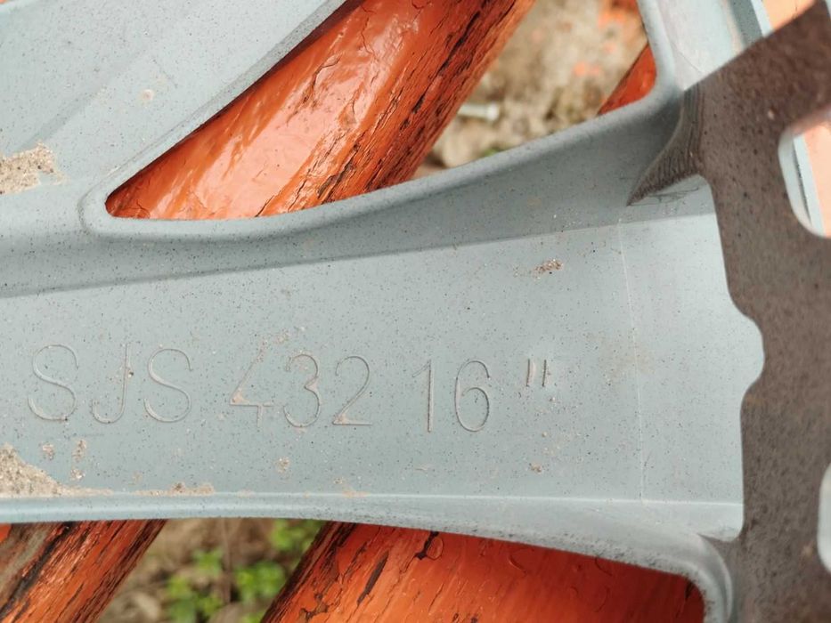 ОРИГИНАЛЕН тас за ШКОДА 16 цола - 1 брой