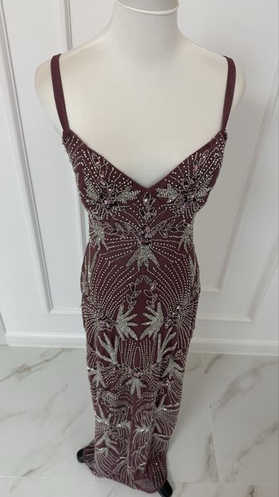 Rochie lunga bijuterie