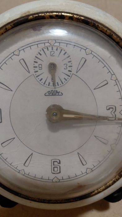 Стари  часовници. Будилник.