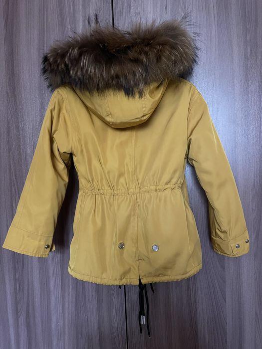 Парка на девочку