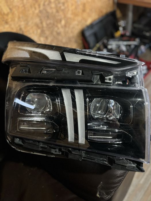 Десен Фар Hyundai santa Fe 2023