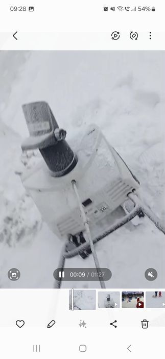 Masina de zapada si curatare