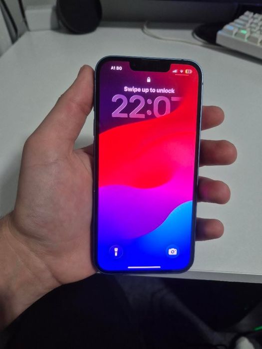 Iphone 13 - 100% battery health 128gb