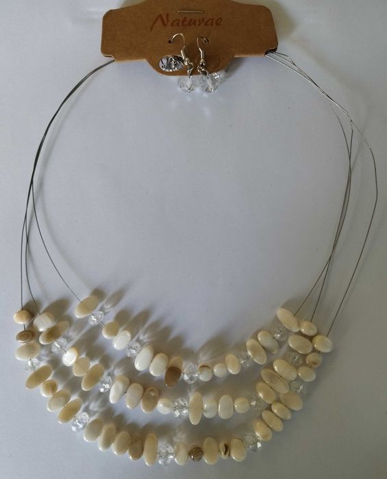 Бижута - колиета, колиета с обеци