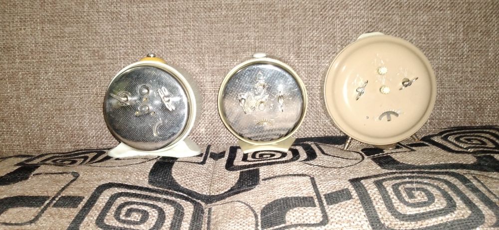 Часы СССР Читайте описании внимательно Смотрите 6 фото