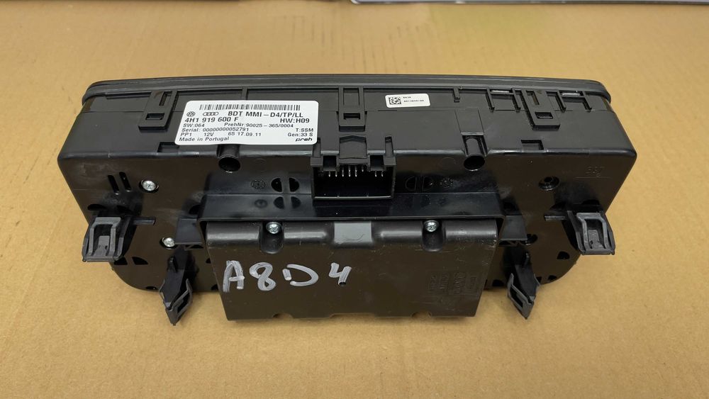 Контролен панел / Управление мултимедия AUDI A8 D4 4H1919600F