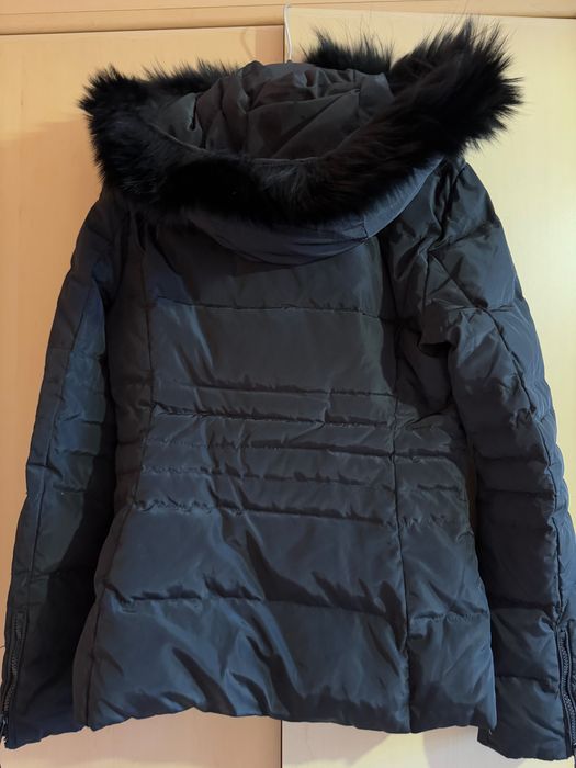 Дамска черна грейка с пух