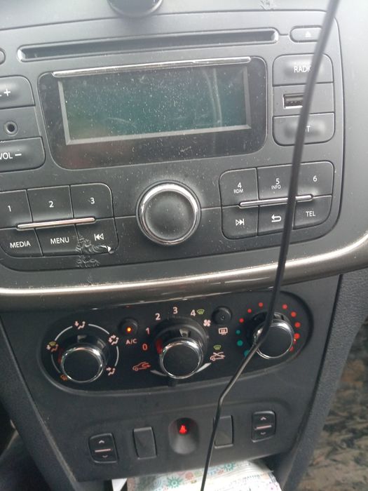 Dacia Logan . Motor 0.9 turbo. Benzină.  An fabricație 2015