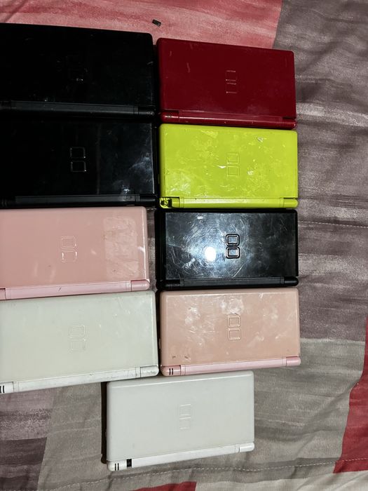 Lot nintendo ds lite
