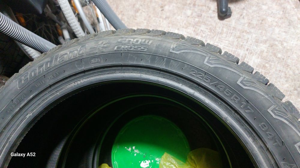 Зимняя шина Cordiant Snow Cross 225/45 R17