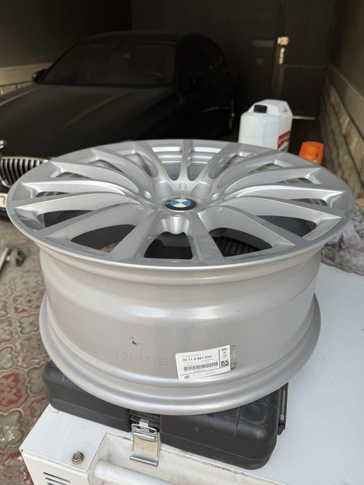 Диски на Bmw g11/g12 740li 750li 760li r18 dia 66,6 5x112 8x18 et30