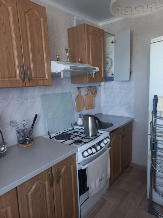 Продам кухонный гарнитур